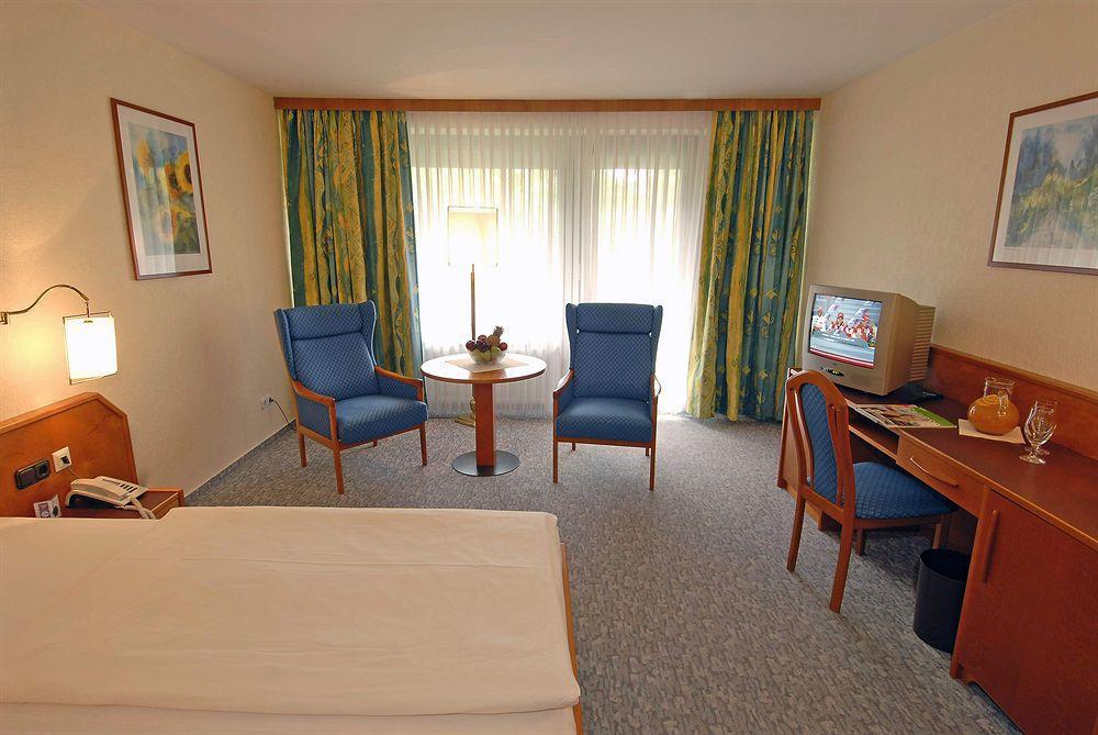 Balladins Superior Hotel Gutsmann Bad Bramstedt Kamer foto