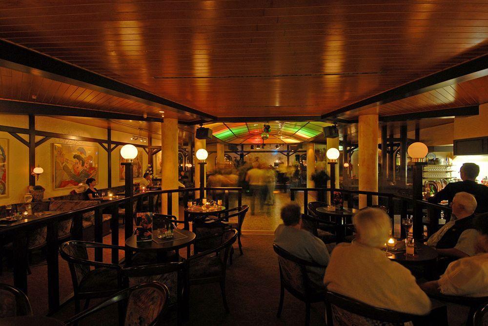 Balladins Superior Hotel Gutsmann Bad Bramstedt Restaurant foto