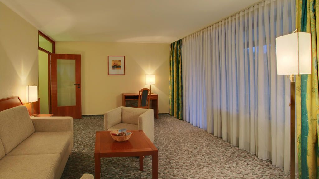 Balladins Superior Hotel Gutsmann Bad Bramstedt Kamer foto